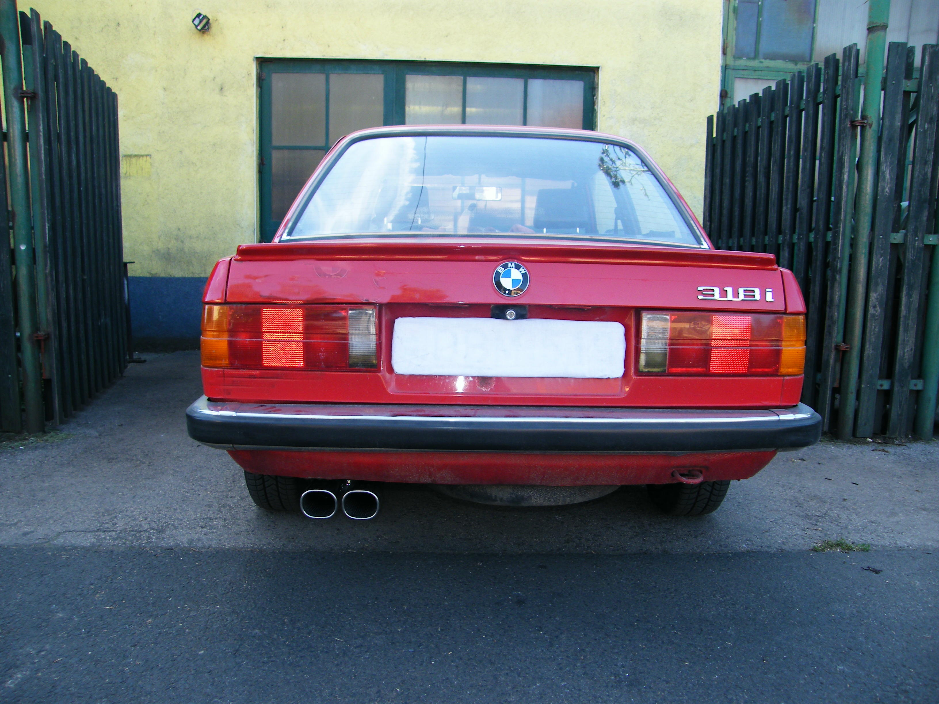 BMW E30 318i sportkipufogó hátsódob dupla rozsdamentes díszvéggel