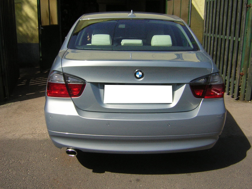 BMW E90 rozsdamentes ovál kipufogó díszvég
