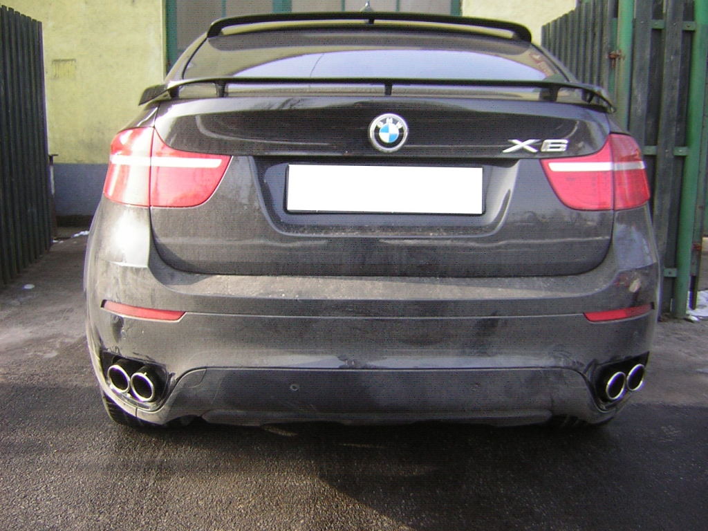 BMW X6 rozsdamentes kerek kipufogó véggel