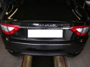 Maserati V8 gyári fekete kipufogó végekkel