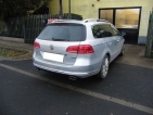 Volkswagen Passat B7 2.0 TDi kombi rozsdamentes ovál kipufogó díszvégekkel
