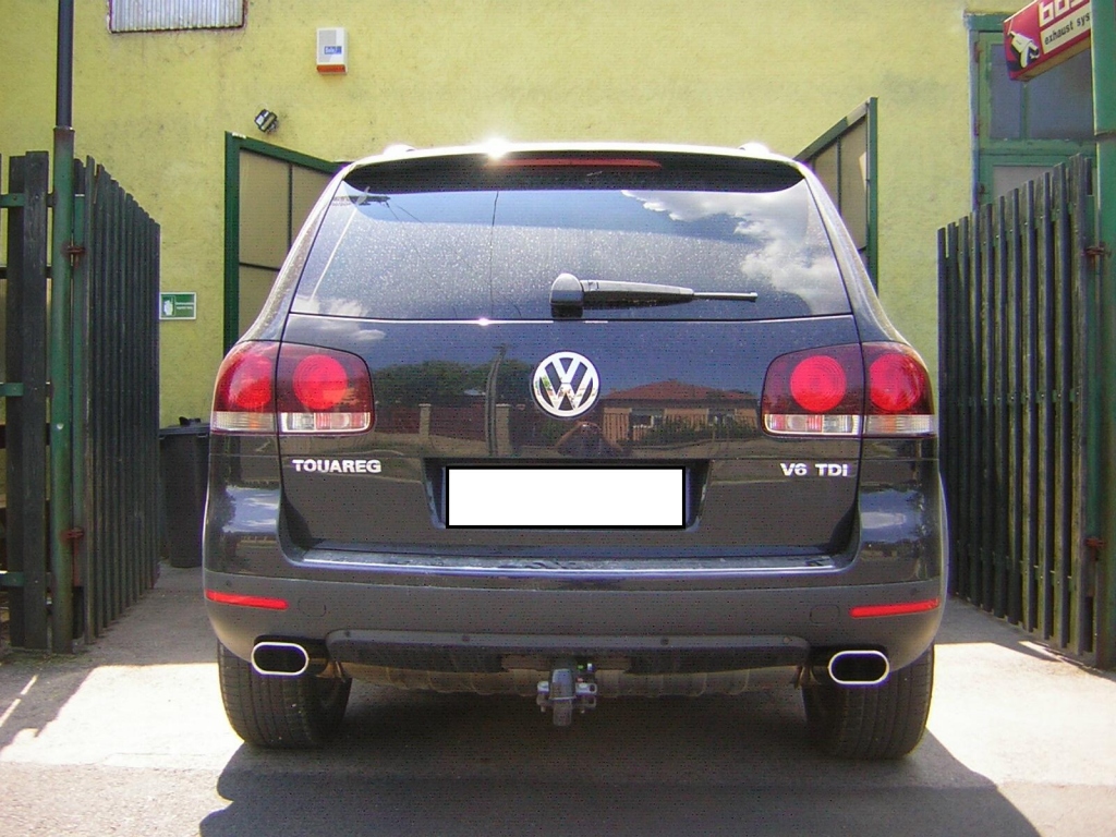 Volkswagen Touareg V6 TDi rozsdamentes ovál kipufogó végekkel